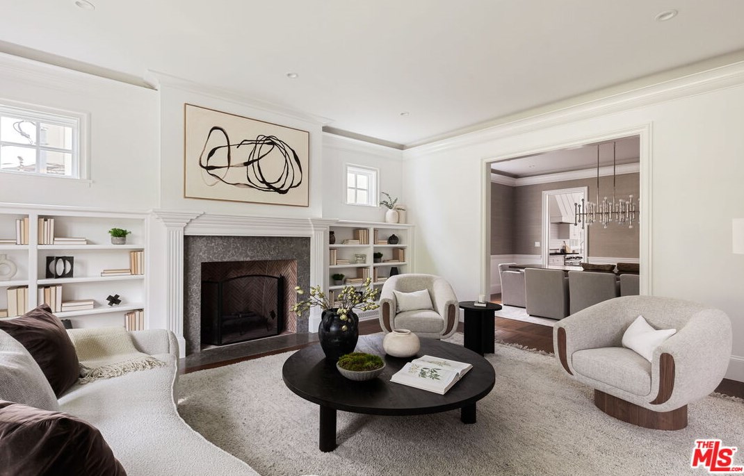 317 Oceano Dr, Los Angeles CA  90049-4123 exterior