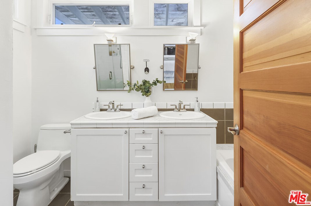 4125 Irving Pl, Los Angeles CA  90232-2811 exterior