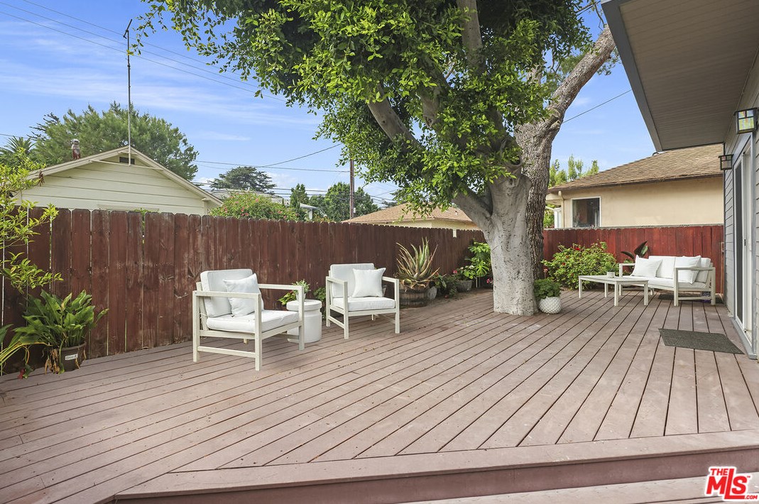4125 Irving Pl, Los Angeles CA  90232-2811 exterior