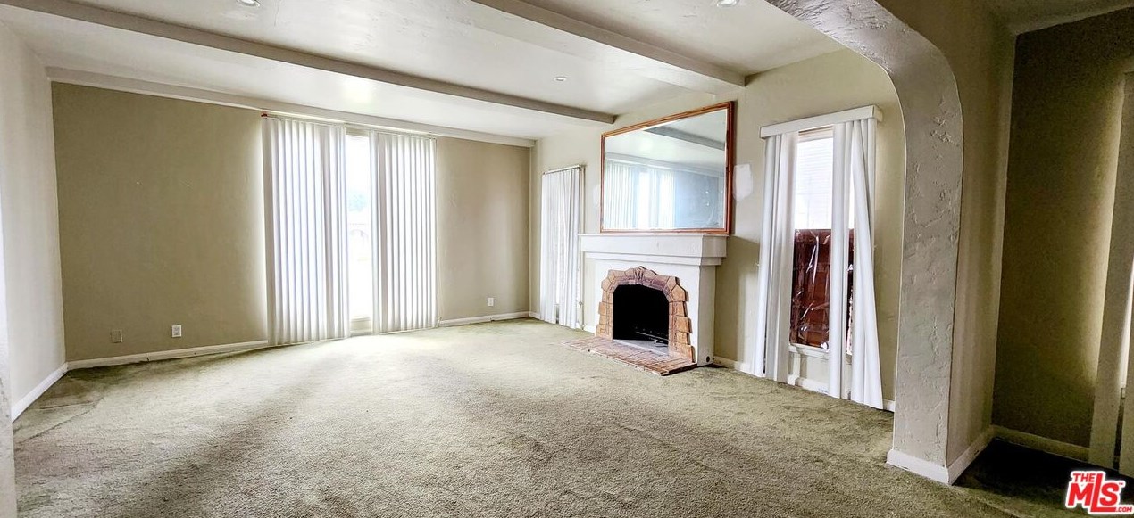 3659 62 St, Los Angeles CA  90043-3748 exterior