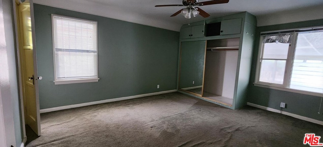 3659 62 St, Los Angeles CA  90043-3748 exterior