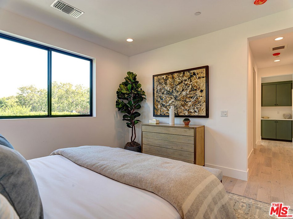 4134 Vinton Ave, Los Angeles CA  90232-3420 exterior