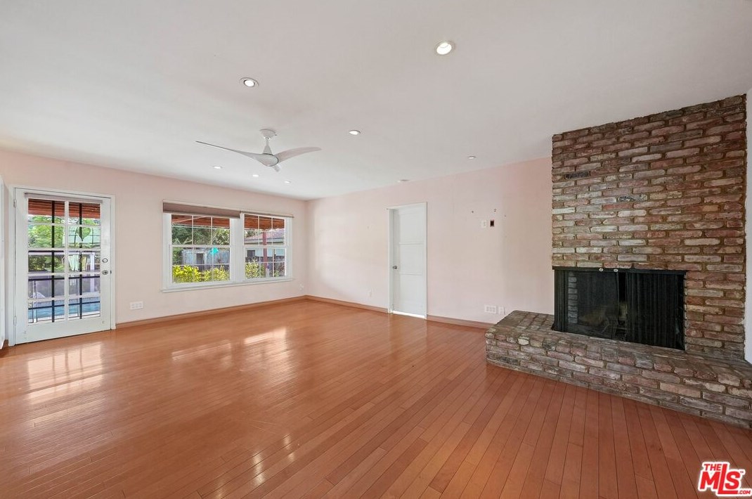 3104 Kelton Ave, Los Angeles CA  90034-3024 exterior