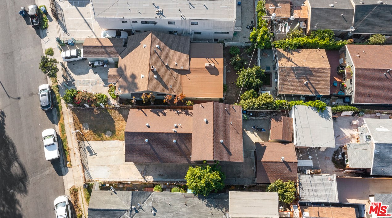 4805 Mascot St, Los Angeles CA  90019-5530 exterior
