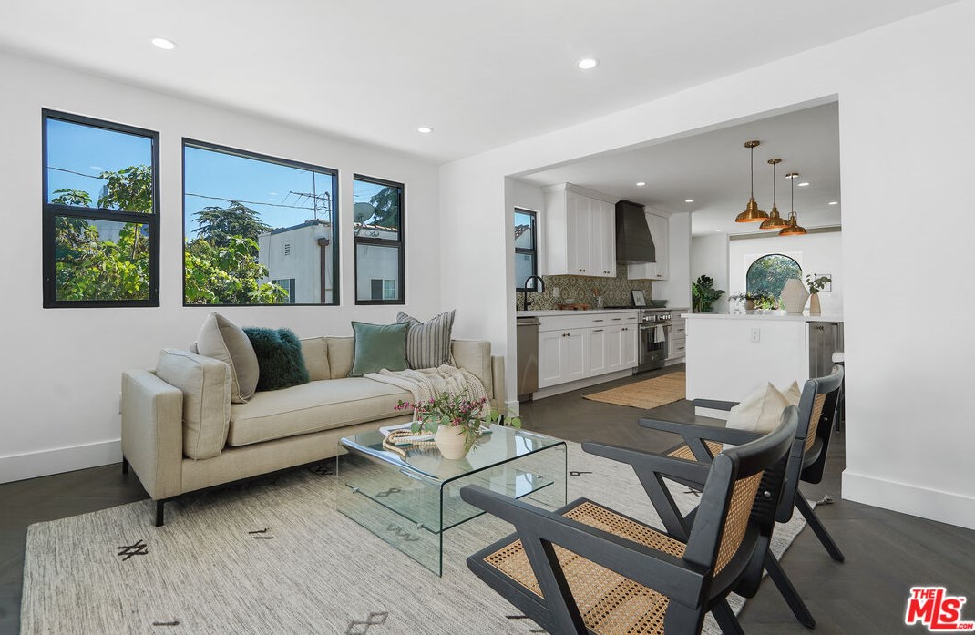 2346 Overland Ave, Los Angeles CA  90064-2210 exterior