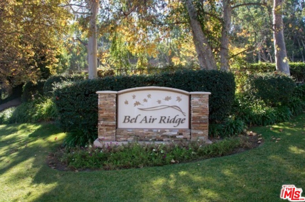 10164 Baywood Ct, Los Angeles CA  90077-2132 exterior