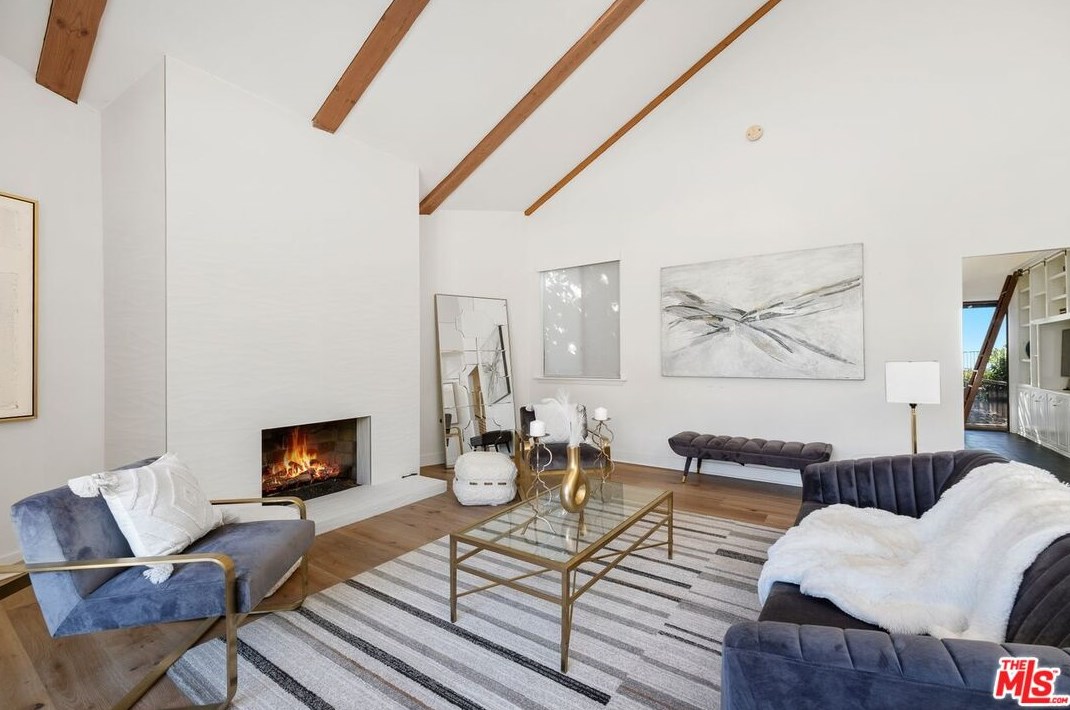 10164 Baywood Ct, Los Angeles CA  90077-2132 exterior