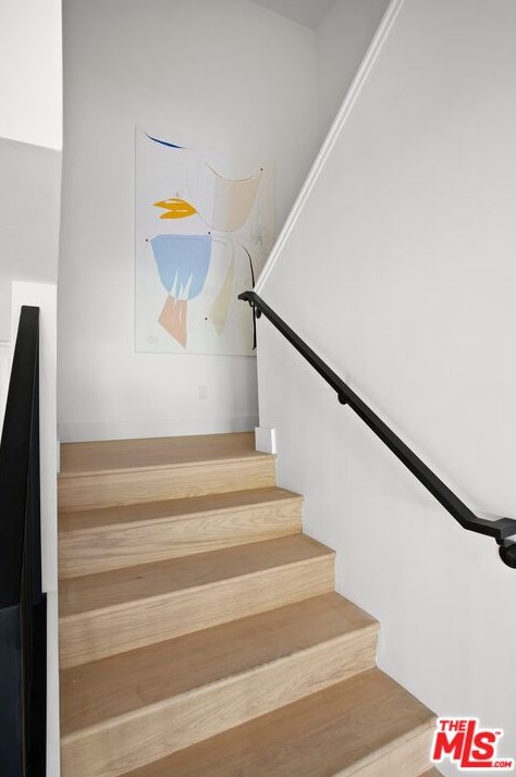 2165 Century Hl, Los Angeles CA  90067-3516 exterior