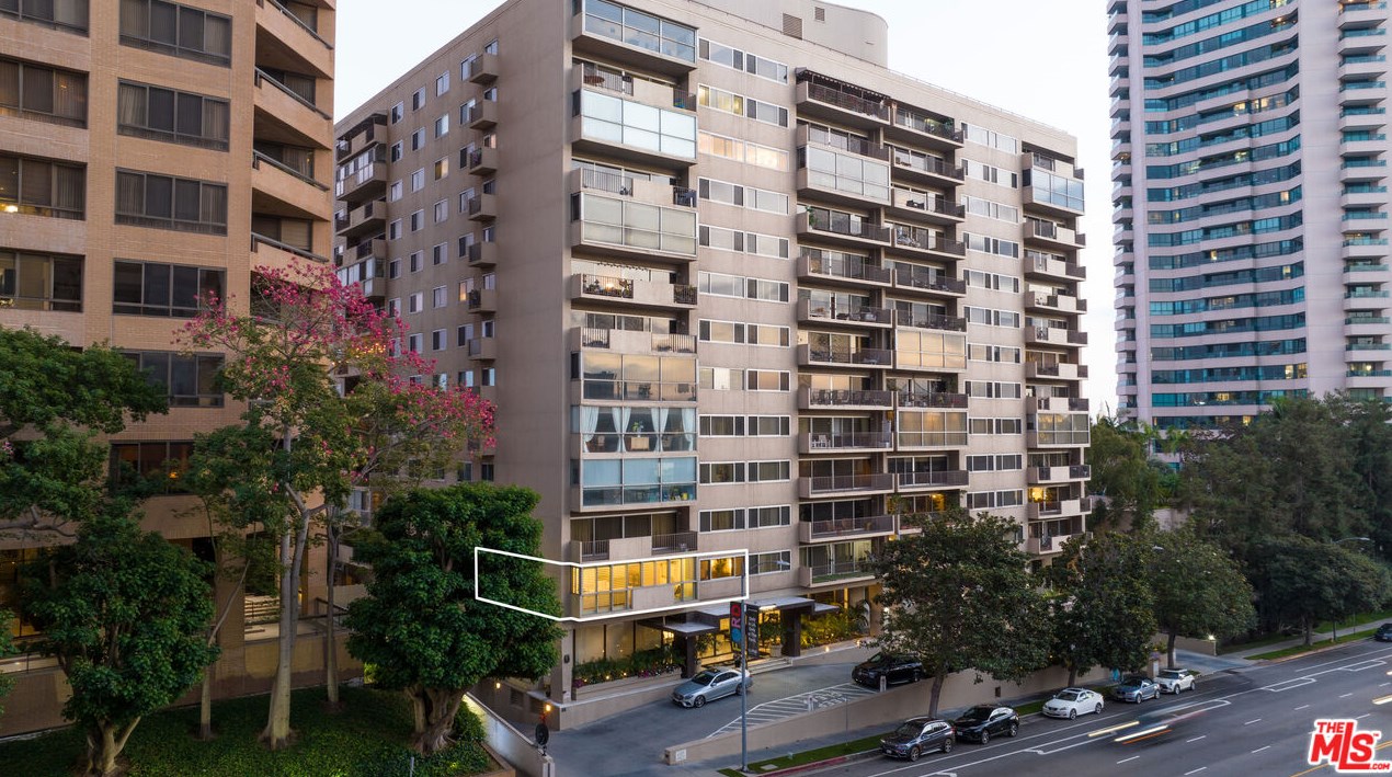 10450 Wilshire Blvd, Los Angeles CA 90024-4638 exterior