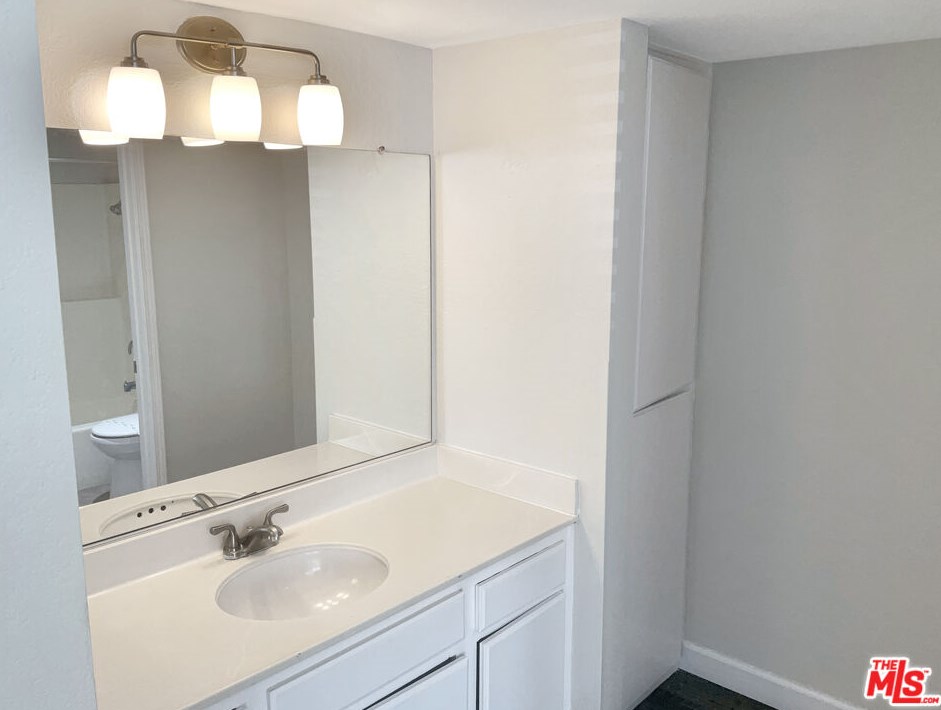 3517 Legato Ct, Pomona CA  91766-0977 exterior