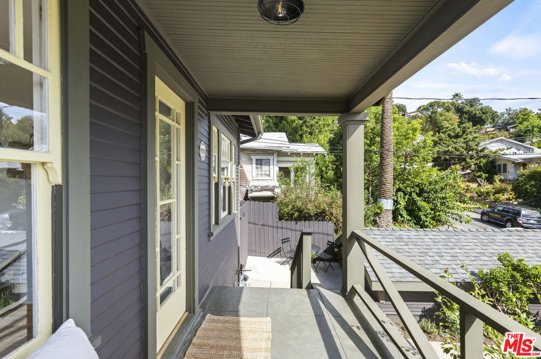 6161 Poppy Peak Dr, Los Angeles CA  90042-1331 exterior