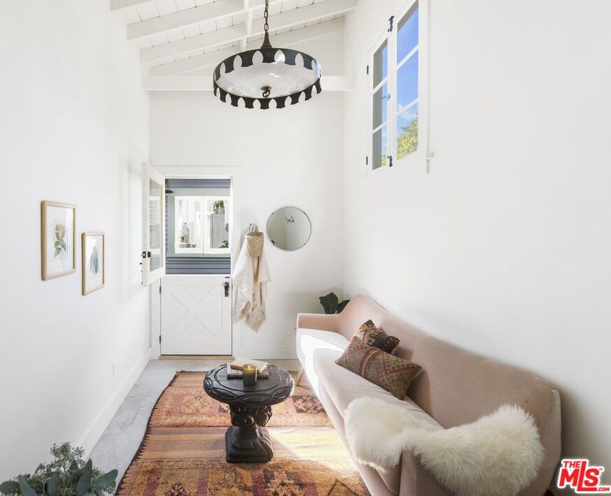 6161 Poppy Peak Dr, Los Angeles CA  90042-1331 exterior