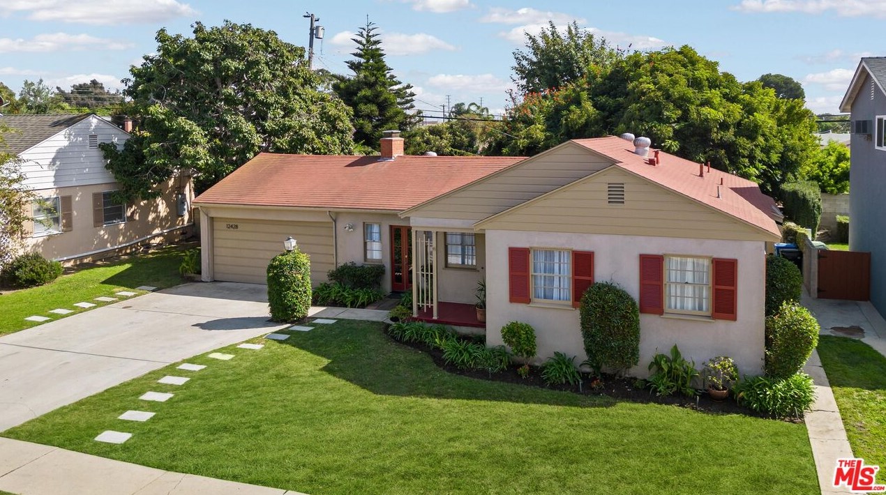 12428 Matteson Ave, Los Angeles CA  90066-4412 exterior