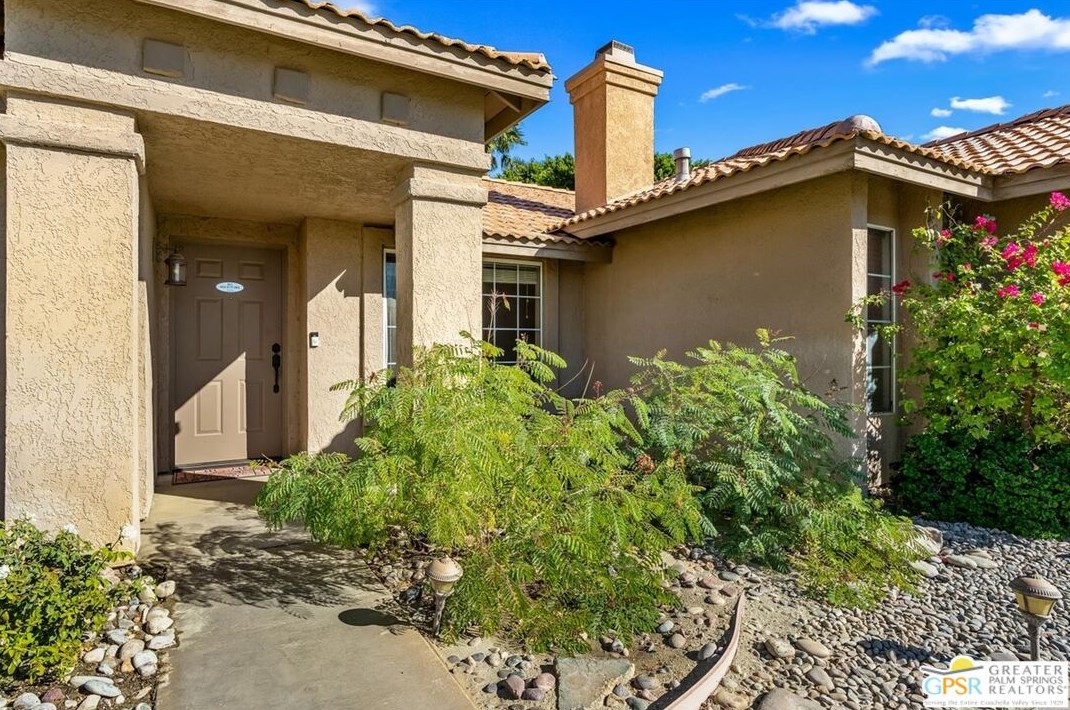 69858 Brookview Way, Cathedral City CA  92234-2505 exterior