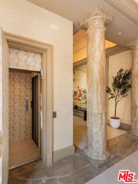 10651 Chalon Rd, Los Angeles CA  90077-3312 exterior