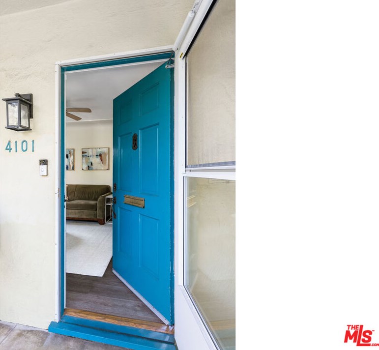 4101 Camino Real, Los Angeles CA  90065-3961 exterior