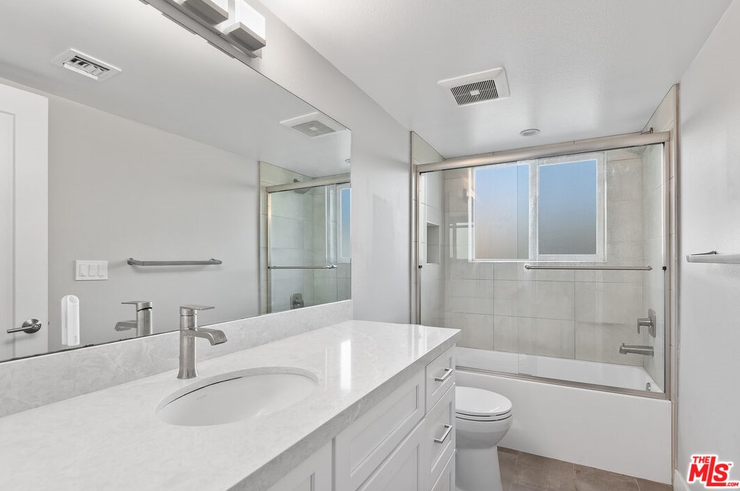 6433 Kanan Dume Rd, Malibu CA  90265-4002 exterior