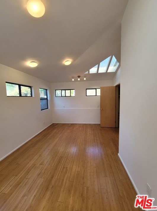 2230 Carlyle Pl, Los Angeles CA  90065-2022 exterior