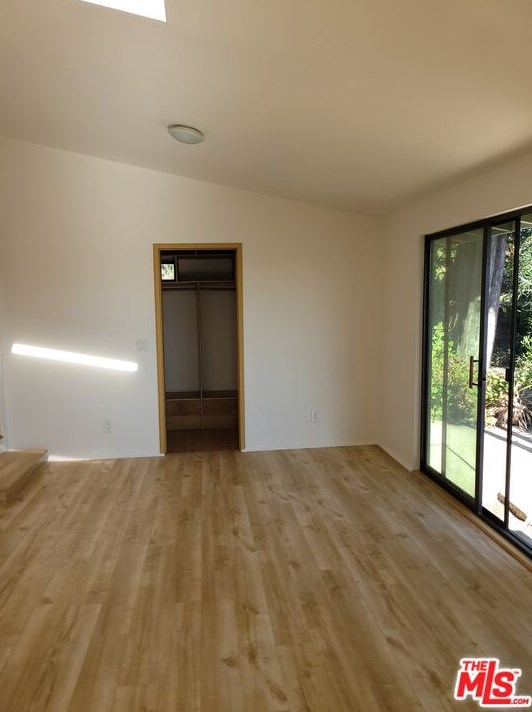 2230 Carlyle Pl, Los Angeles CA  90065-2022 exterior