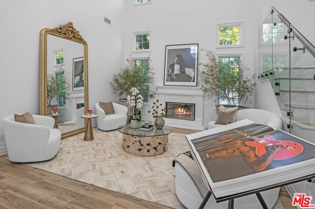 25300 Prado De Ambar, Calabasas, CA 91302