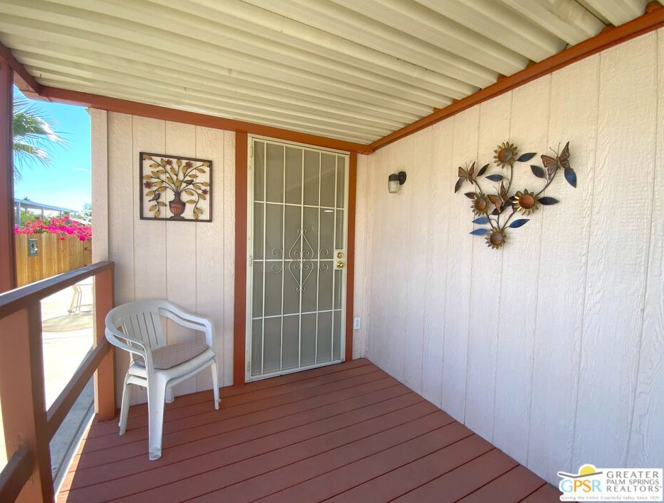 69381 Crestview Dr, Desert Hot Springs CA  92241-8231 exterior