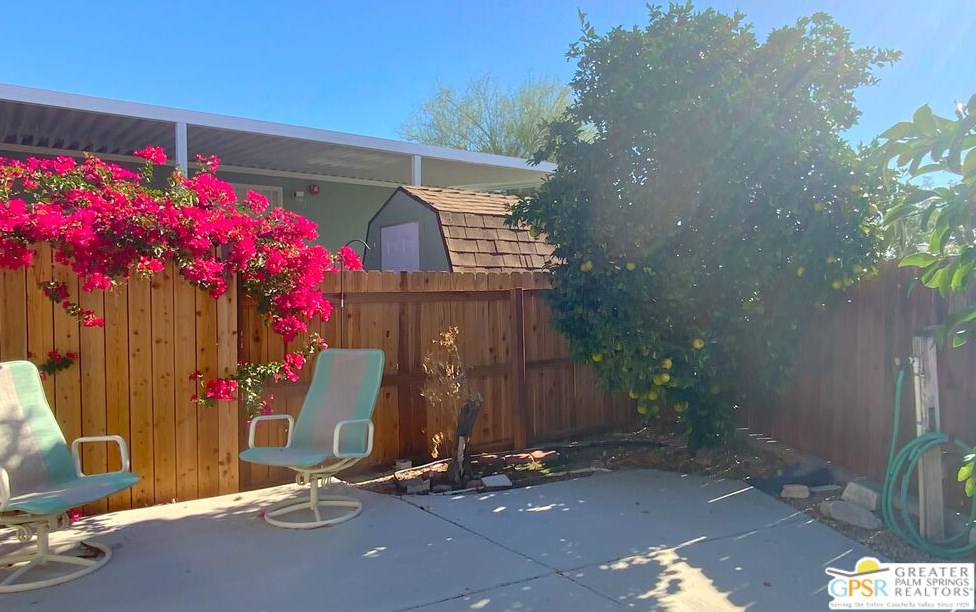 69381 Crestview Dr, Desert Hot Springs CA  92241-8231 exterior