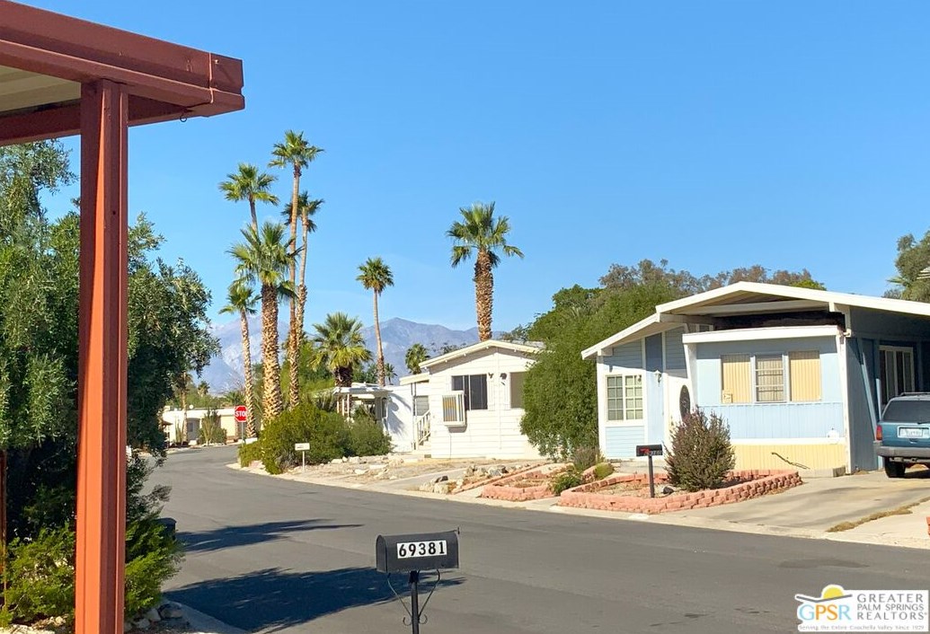 69381 Crestview Dr, Desert Hot Springs CA  92241-8231 exterior
