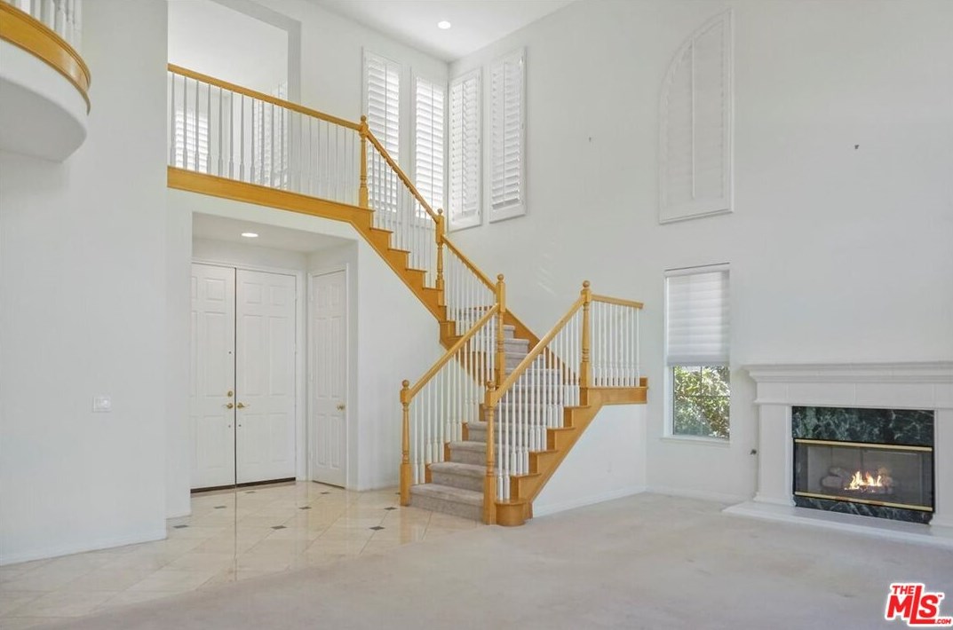 3415 Lang Ranch Pkwy, Thousand Oaks CA  91362-4959 exterior