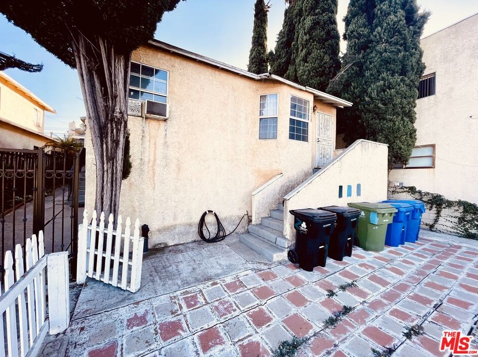 2668 Marengo St, Los Angeles CA  90033-2028 exterior