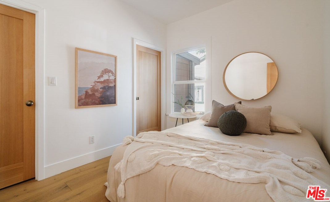 1134 Isabel St, Los Angeles CA  90065-1710 exterior