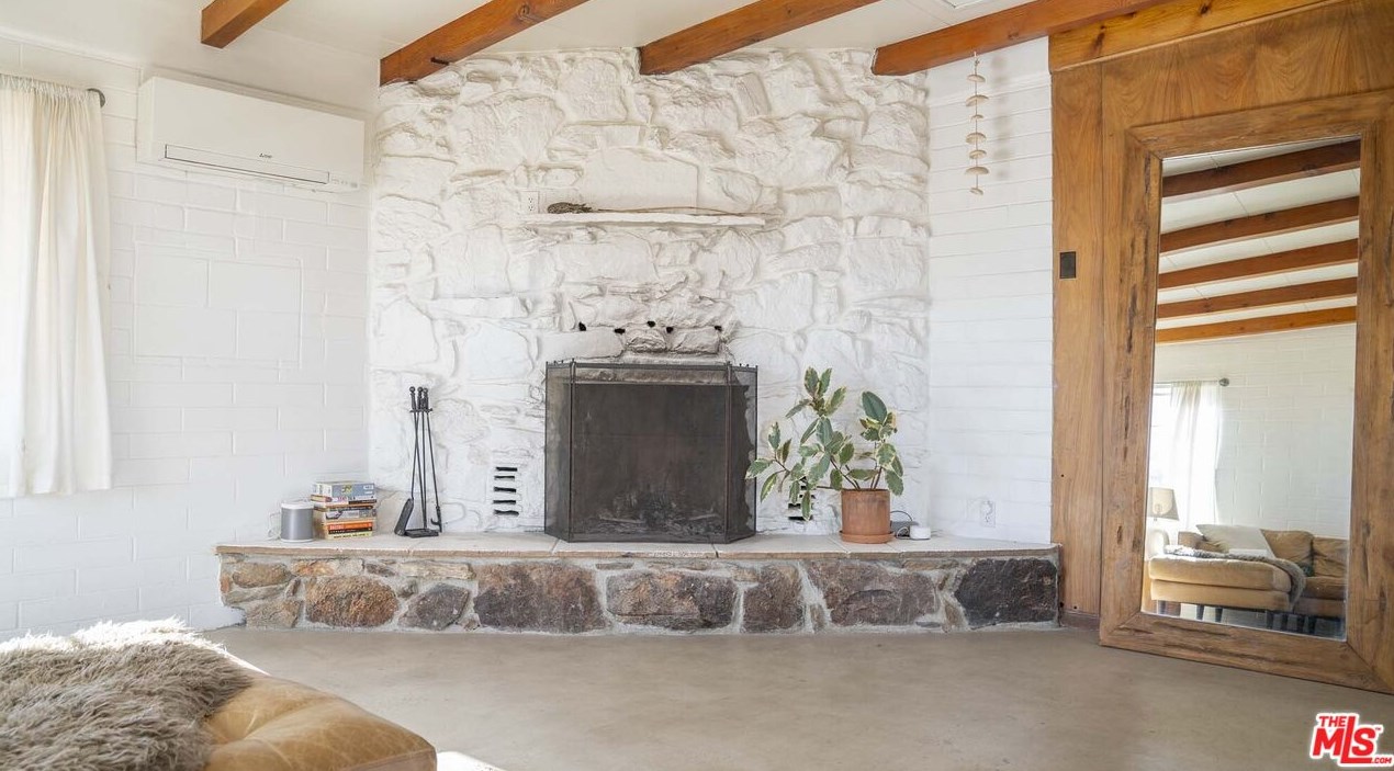 4696 Joshua Cove Dr, Joshua Tree CA  92252-1548 exterior