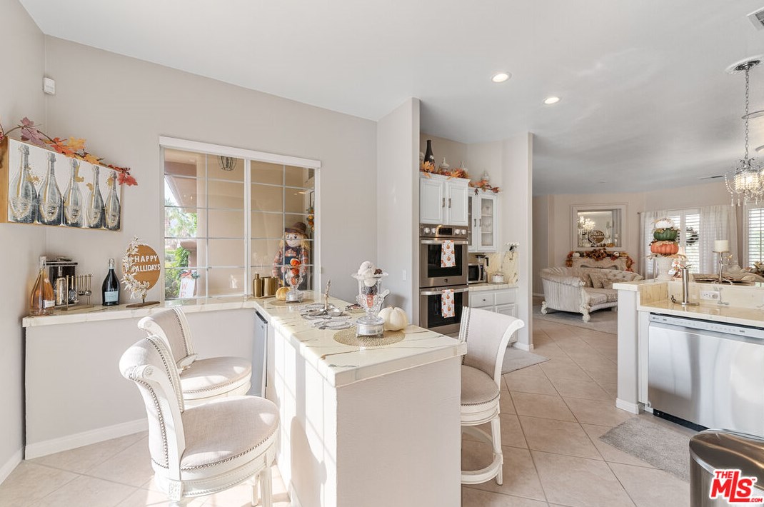 34 Calle La Reina, Rancho Mirage CA  92270-4100 exterior