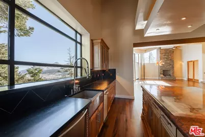 37 Bridges Ln, Mammoth Lakes, CA 93546 - Photo 13