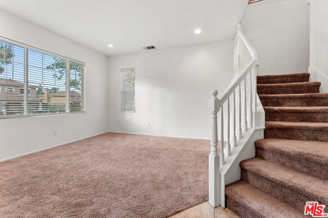 28921 Avalon Ave, Moreno Valley CA  92555-7056 exterior