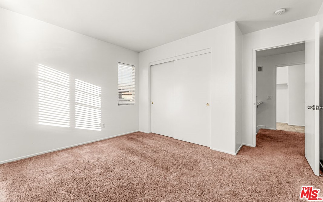 28921 Avalon Ave, Moreno Valley CA  92555-7056 exterior