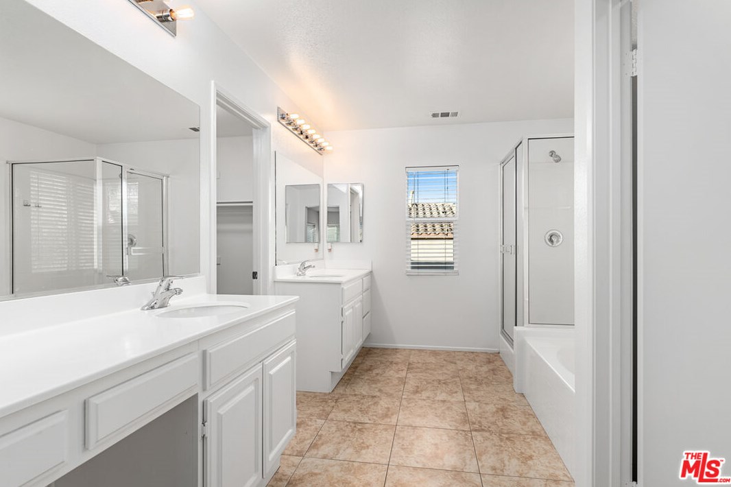 28921 Avalon Ave, Moreno Valley CA  92555-7056 exterior