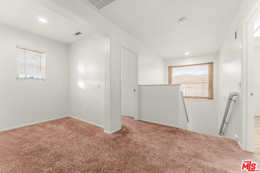 28921 Avalon Ave, Moreno Valley CA  92555-7056 exterior