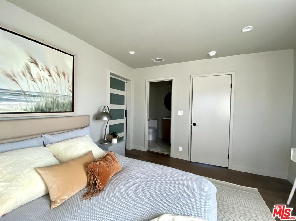 4510 Gateshead Bay, Oxnard CA  93035-3706 exterior