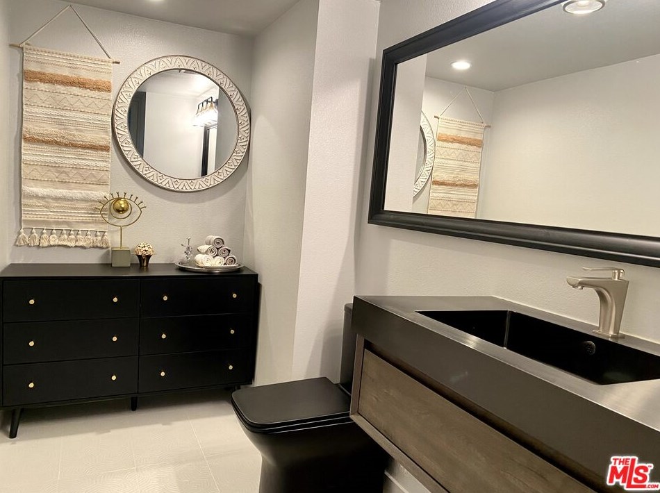 4510 Gateshead Bay, Oxnard CA  93035-3706 exterior