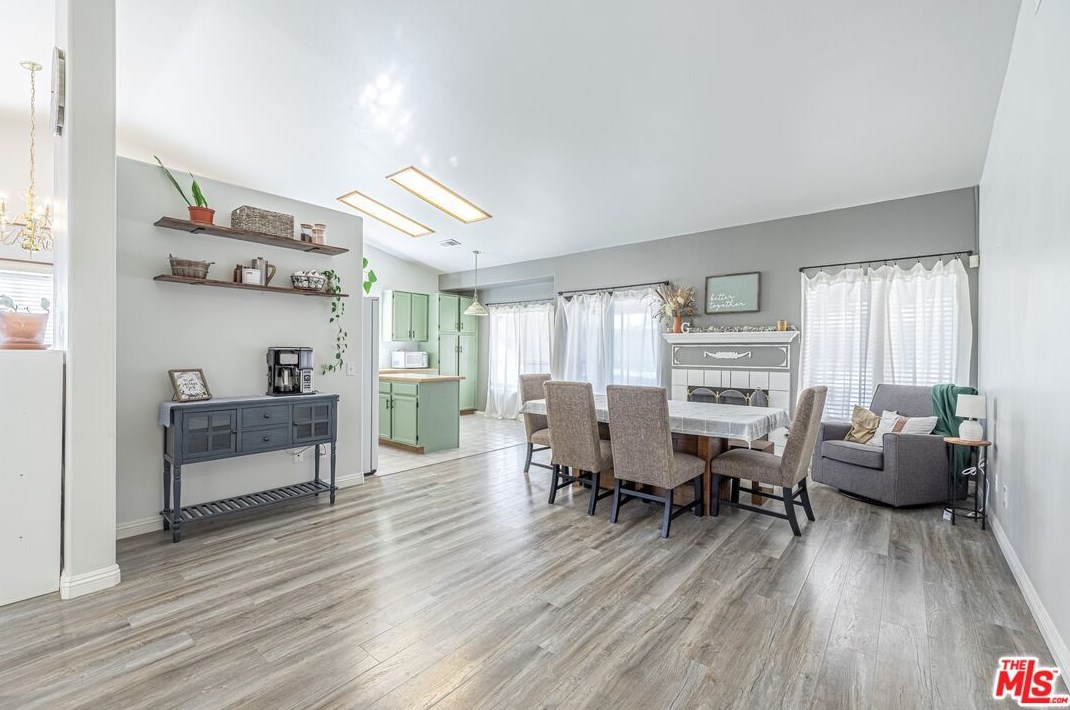42417 Plains Dr, Lancaster CA  93536-4539 exterior