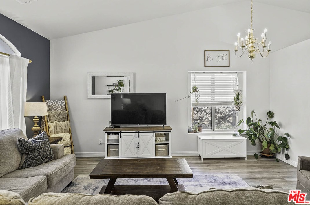 42417 Plains Dr, Lancaster CA  93536-4539 exterior