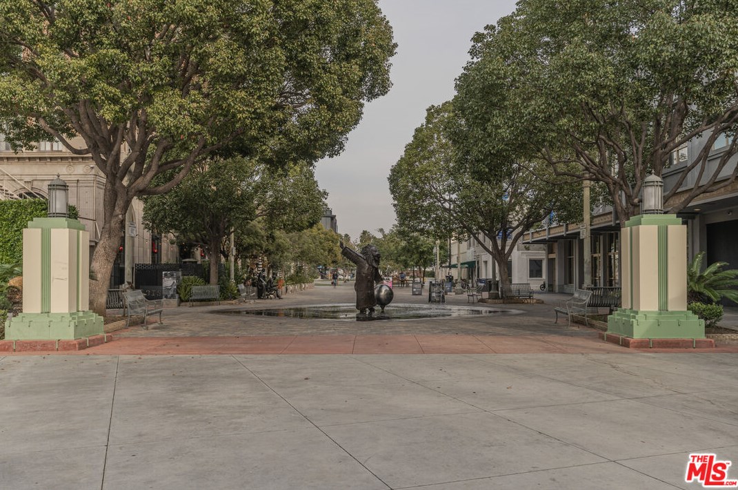 3734 Canfield Ave, Los Angeles CA  90034-4166 exterior