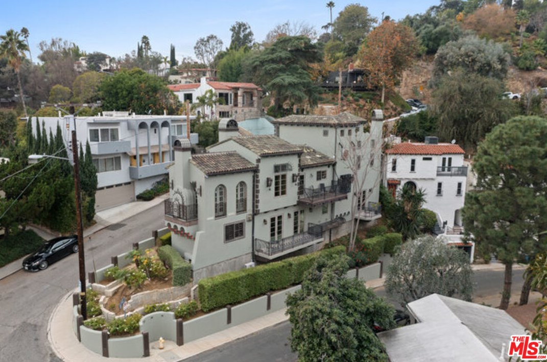 2316 Silver Ridge Ave, Los Angeles CA  90039-3646 exterior