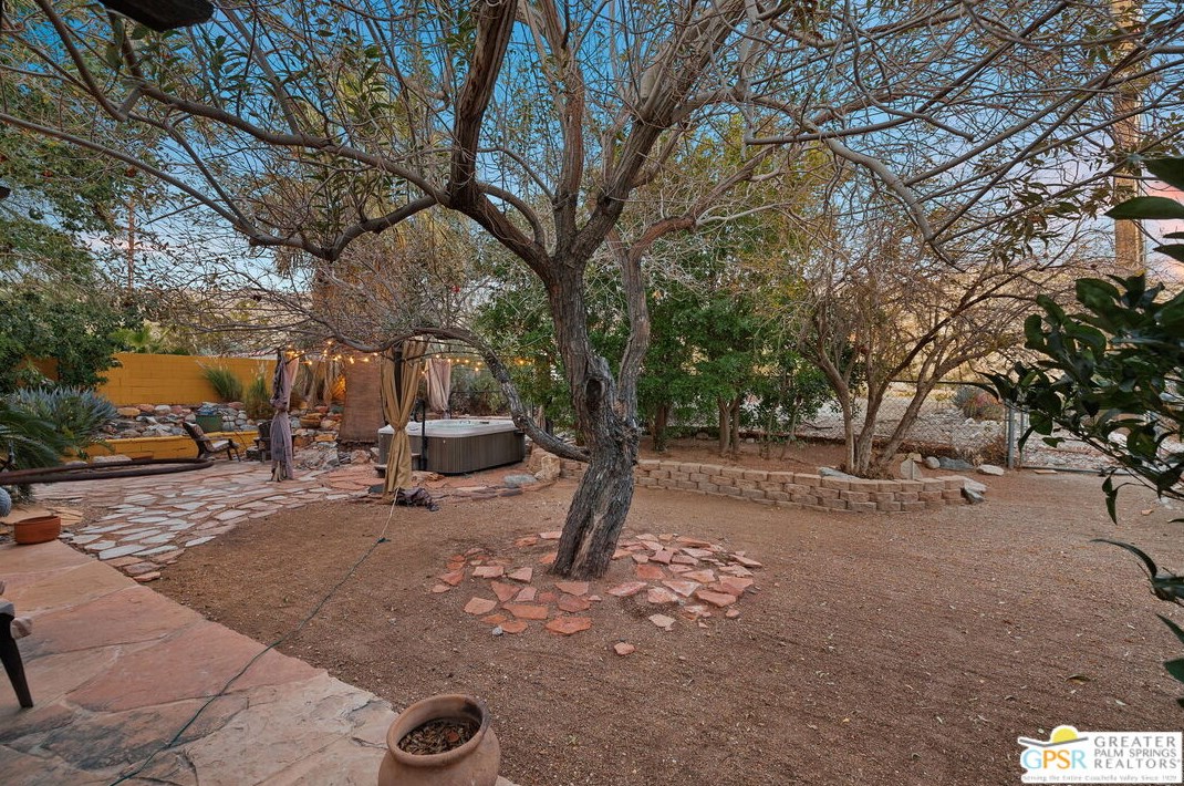 12950 Deodar Ave, Desert Hot Springs CA  92240-6653 exterior