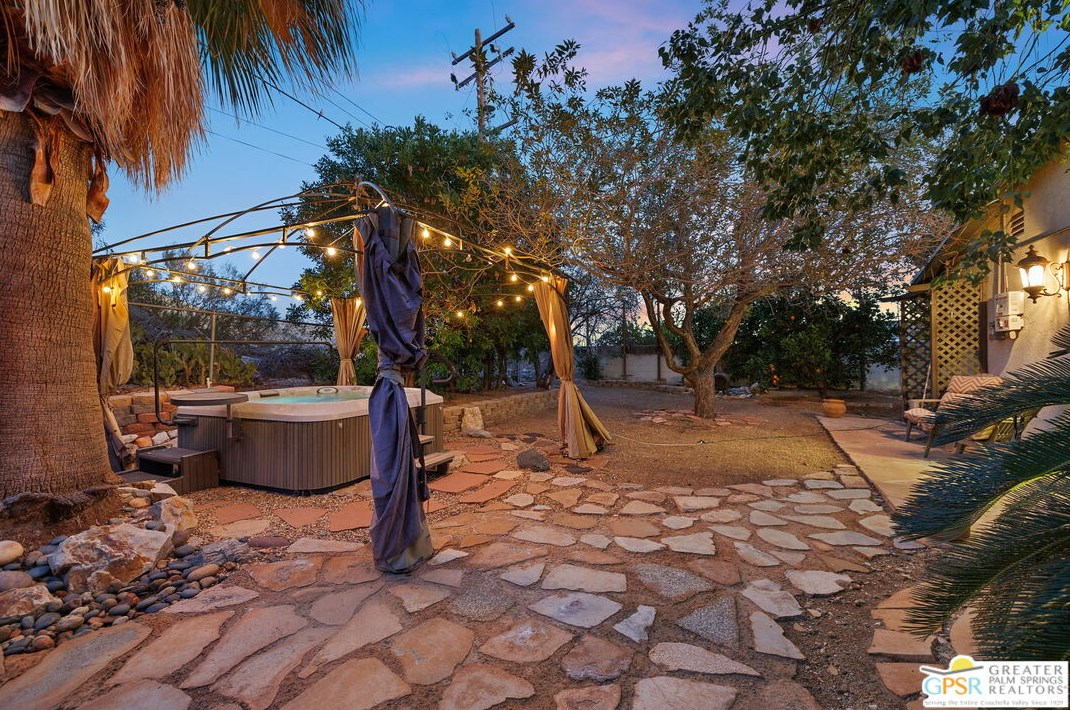 12950 Deodar Ave, Desert Hot Springs CA  92240-6653 exterior