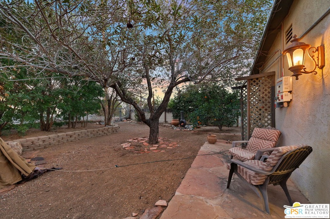 12950 Deodar Ave, Desert Hot Springs CA  92240-6653 exterior