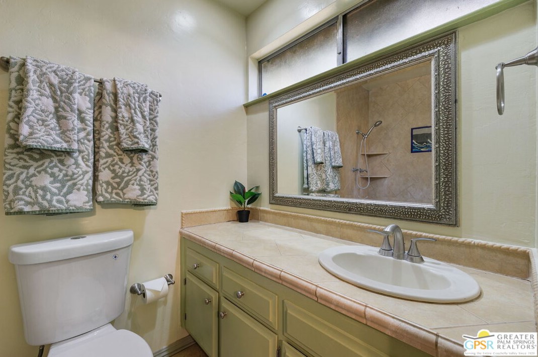 12950 Deodar Ave, Desert Hot Springs CA  92240-6653 exterior