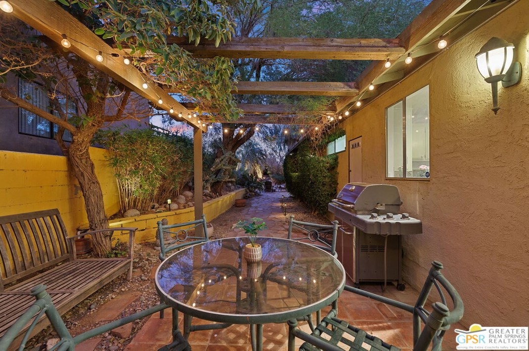 12950 Deodar Ave, Desert Hot Springs CA  92240-6653 exterior