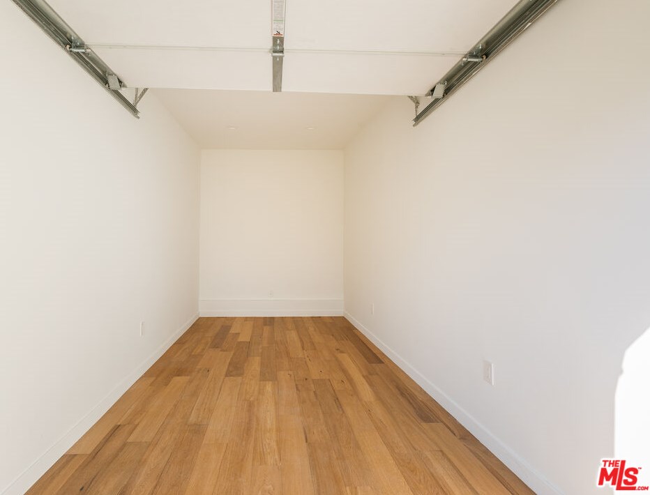 445 Sierra Bonita Ave, Los Angeles CA  90036-2427 exterior