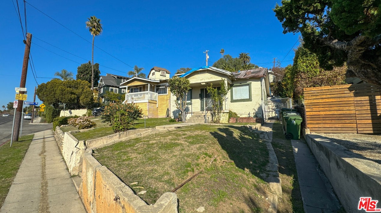 2612 Johnston St, Los Angeles CA  90031-2727 exterior